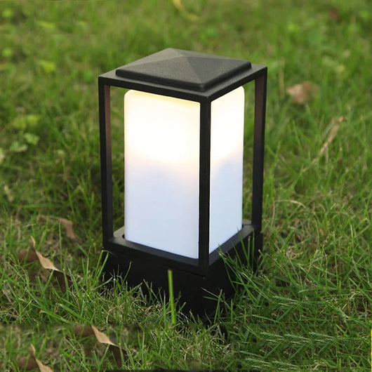 Akix Cube Pillar Light