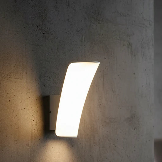 Celu Exterior Wall Light