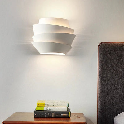 Bedi Pinecone Wall Light