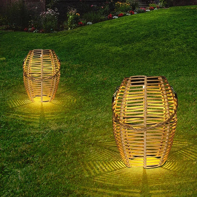 Cesi Solar Drum Outdoor Floor Lamp